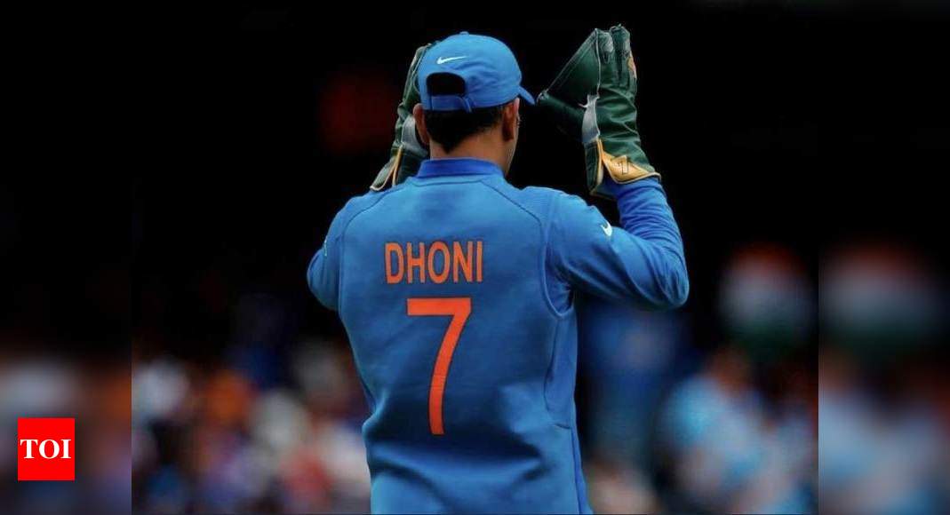 jersey no 7 in indian cricket team