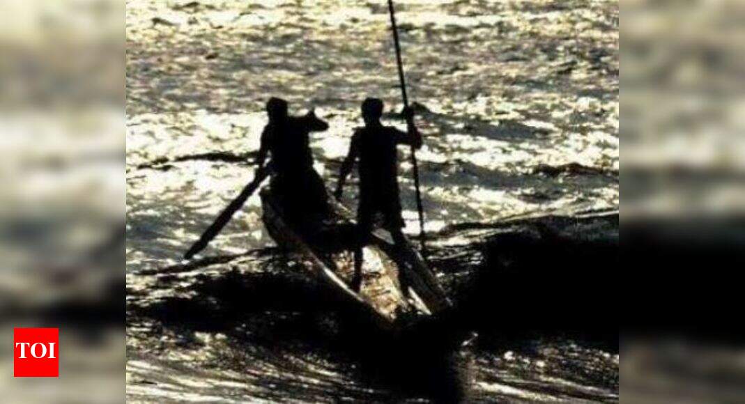 Karnataka: Four Fishermen Reported Missing Off Koderi Breakwater ...