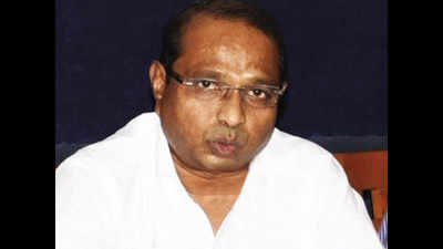 Goa CM has no grip on law and order: Vinod Paliencar