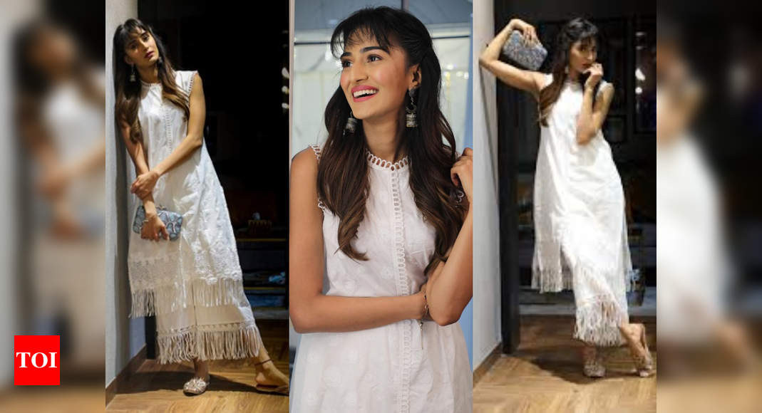 Stylebuzz: Erica Fernandes' Boho-Chic Dress For Kuch Rang Pyaar Ke Aise Bhi  | India Forums