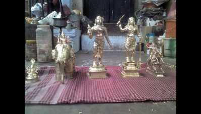 Three panchaloha idols stolen from Madurai temple