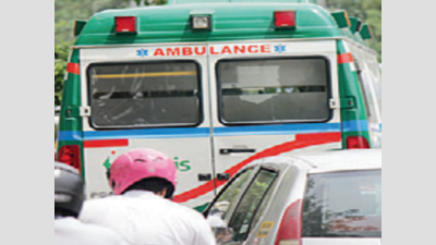 Navi Mumbai: Complaint against ambulance operator for overcharging Covid patient