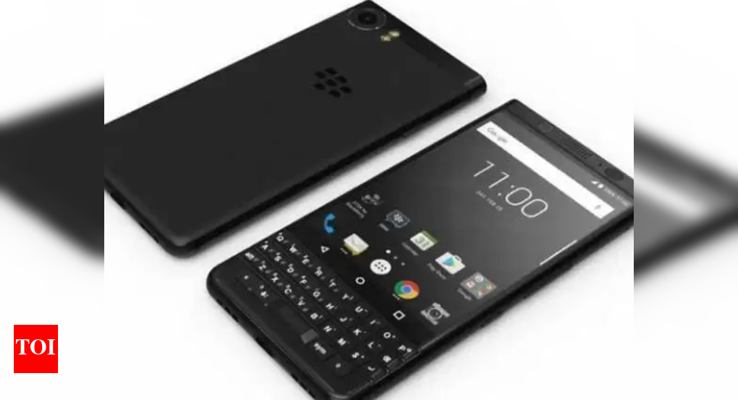 BlackBerry 5G smartphone with physical keyboard is coming next year