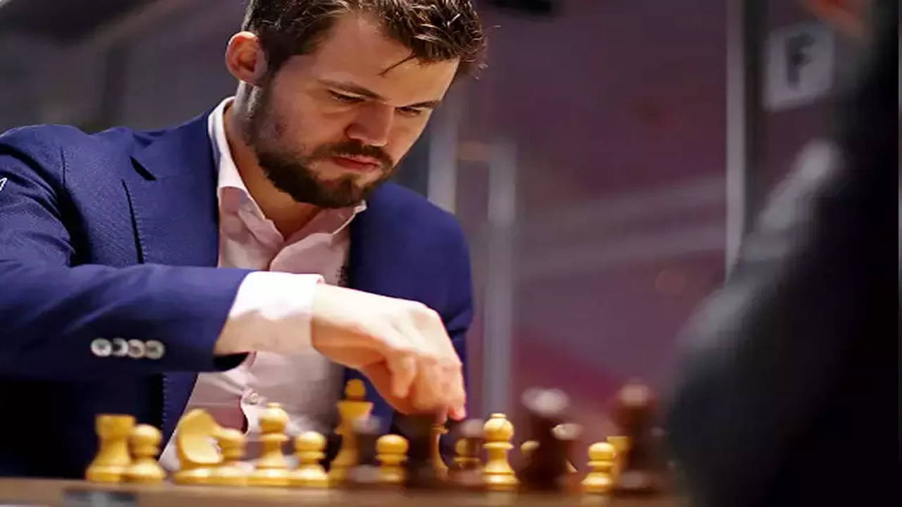 Magnus Carlsen reigns supreme against Hikaru Nakamura