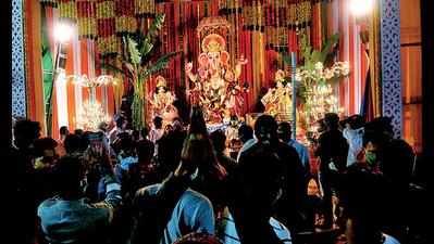 Tension at Hyderabad's Khairatabad pandal after cops cover idol