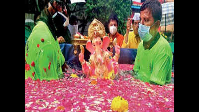 Mumbai: More than 31,000 Ganpati idol immersions on day 1