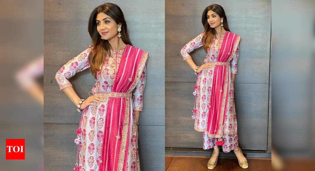 Shilpa shetty ethnic outlet wear