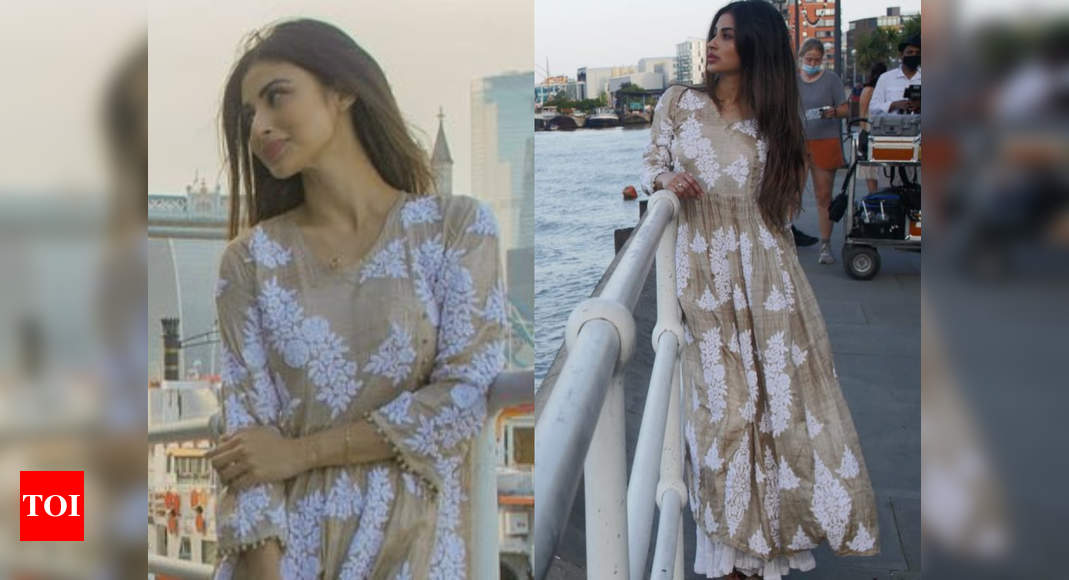 Mouni Roy makes a case for a desi look in London - Times of India