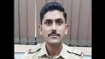 Bhiwandi: Policeman saves woman from drowning in pond