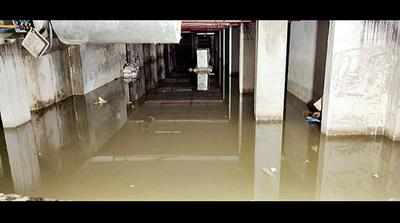 Noida: Basement flooded, 100 flat owners stranded