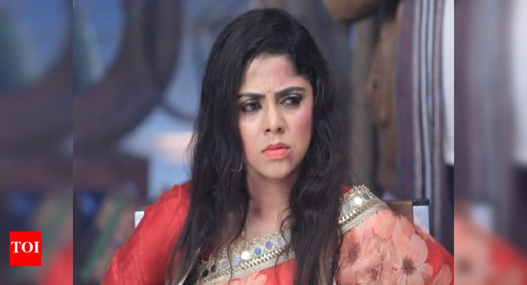Geetha Written Update Geetha Bhanumathi Gets Abducted Times Of India