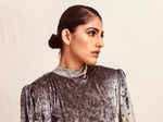 Kubbra Sait came out in support of Rhea Chakraborty; slams a troll who called her 'bait to trap rich men'