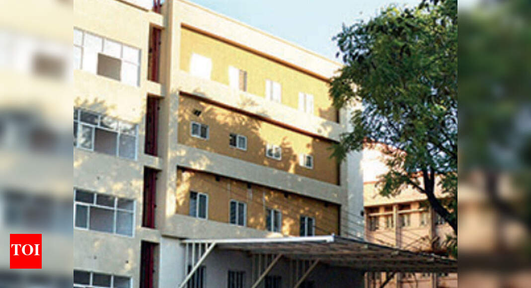 Helpdesk for Covid patients’ kin starts at Bhopal's Hamidia hospital