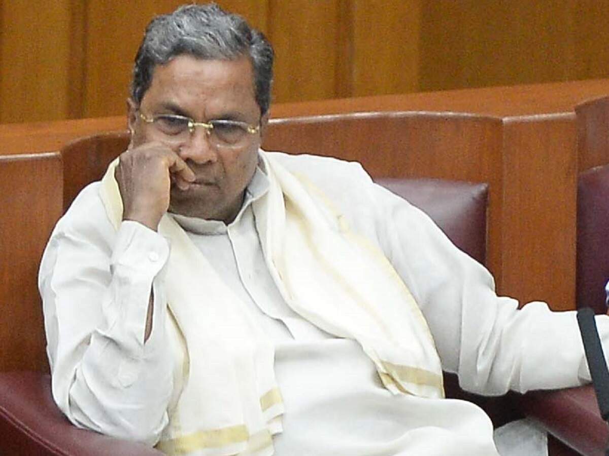 Siddaramaiah questions Centre for being adamant over holding NEET, JEE -  Times of India