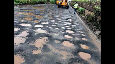 Jarring commute on pothole-riddled Pune-Satara highway irks travellers