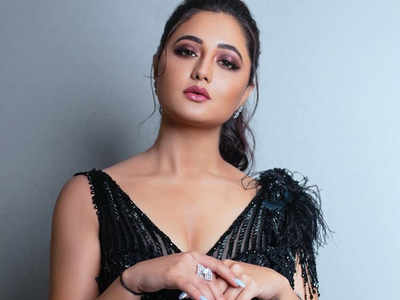 Bigg Boss 13's Rashami Desai lashes out at trolls for age-shaming her