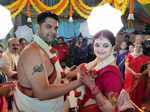 Vinayak Joshi weds Varsha Belawadi in intimate ceremony amid Covid-19 precautions