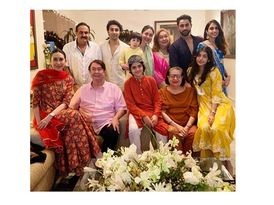 Karisma Kapoor shares a series of pictures from her Ganapati