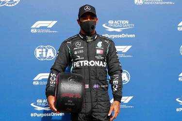 Lewis Hamilton dedicates F1 pole position to late actor Chadwick