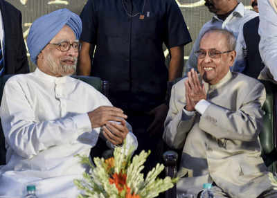 Country has lost one of its greatest leaders: Manmohan Singh on Mukherjee