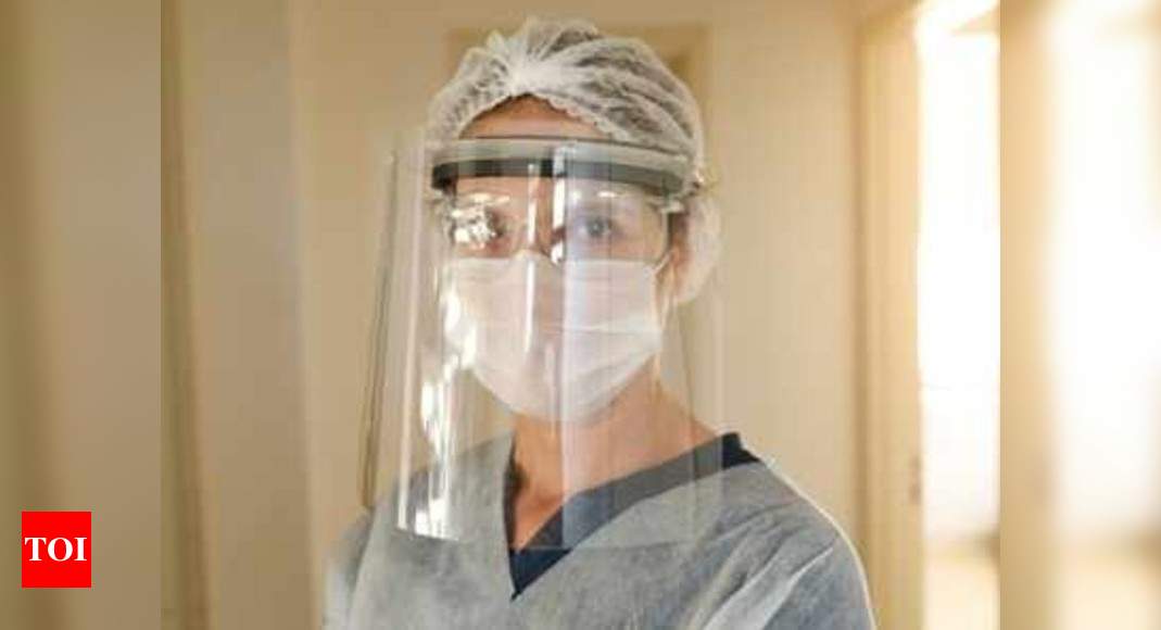 Download Study Shows How Masks With Valves And Face Shields Allow Spread Of Virus Times Of India Yellowimages Mockups