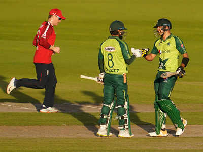 Mohammad Hafeez and Haider Ali set up Pakistan win in 3rd T20I