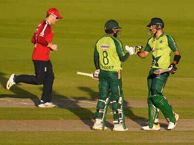 Mohammad Hafeez and Haider Ali set up Pakistan win in 3rd T20I