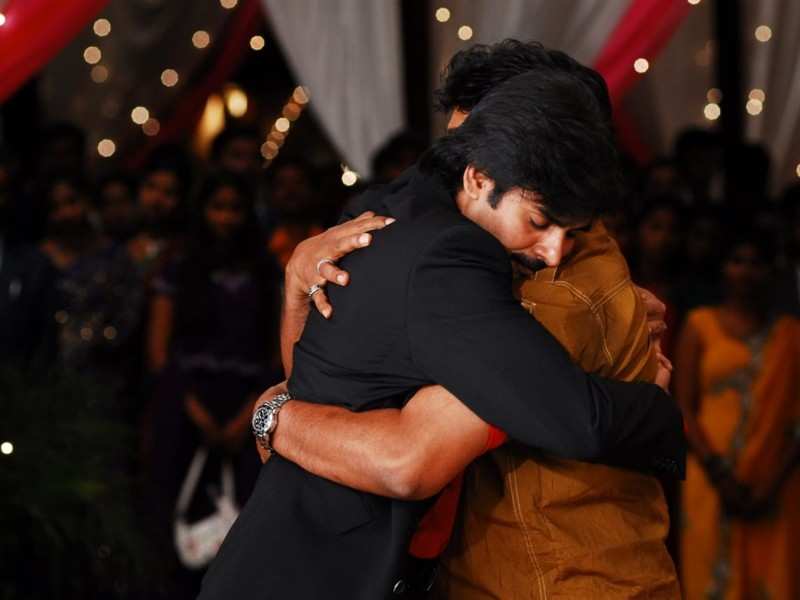 Two hearts, one soul: Chiranjeevi pens an emotional note on Pawan Kalyan&#39;s birthday | Telugu Movie News - Times of India