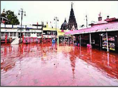 Gaya temple wears deserted look