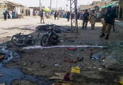 Pakistani officials: Roadside bomb hits army, kills 3 troops