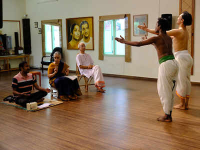 The Dhananjayans take the virtual route to stage their thematic dance programme