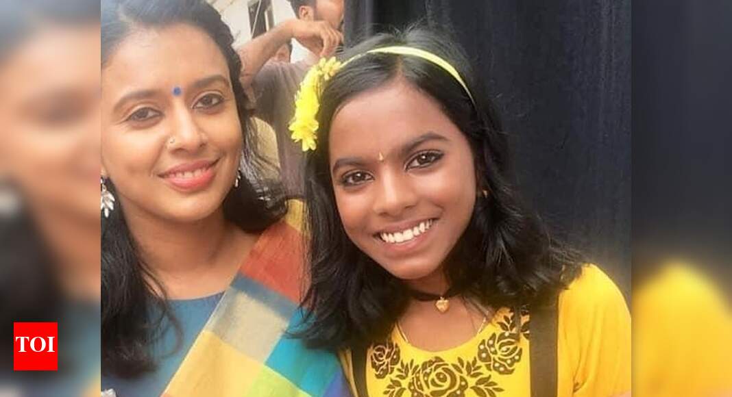 Singer Sithara Krishnakumar congratulates Top Singer winner