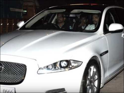 From swanky cars to an upgraded vanity van, Allu Arjun owns these luxurious  vehicles (PHOTOS) | The Times of India