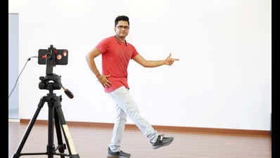 Happy Teachers' Day: AR to film clips: Teachers innovate to make ...