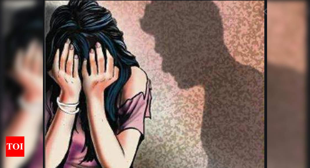 Indian Man Sexually Abuses Jogger In Dubai Times Of India