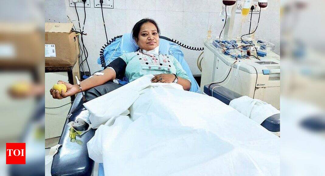 Lucknow Cases of coronavirus soar, but fewer critical care beds