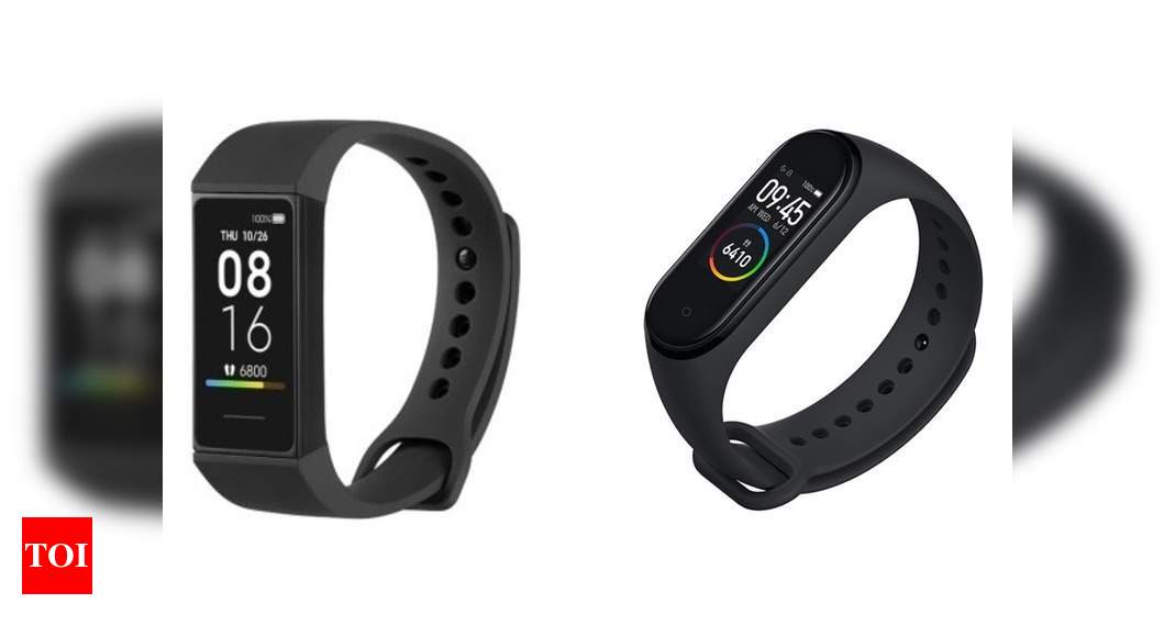 fitness band under 700