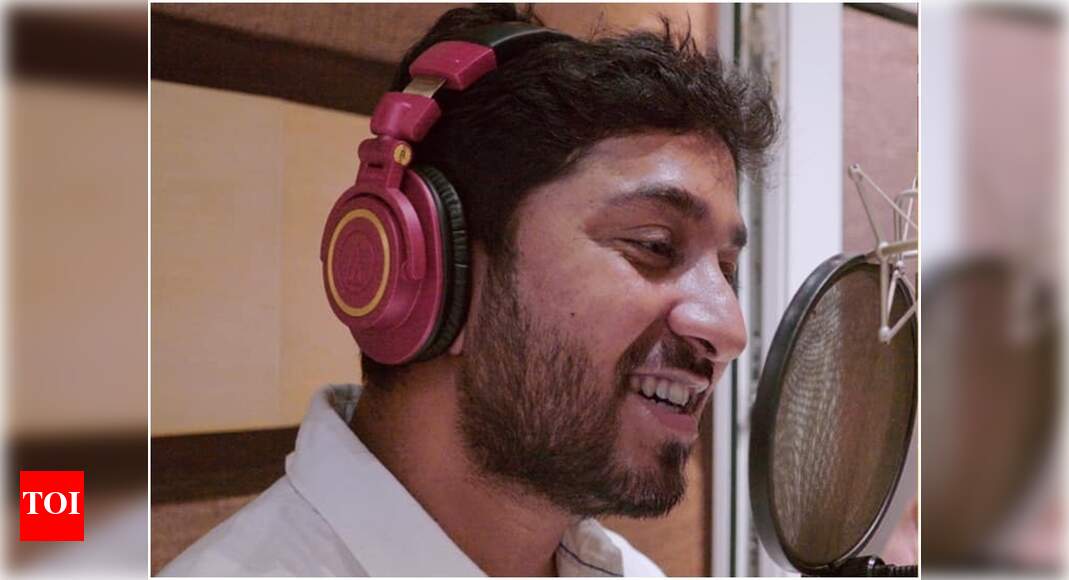 Vineeth Sreenivasan collaborates with Prasanth Pillai for ‘Sajan Bakery ...