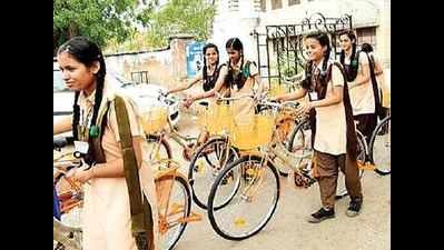 Govt’s move to change colour of school uniform sparks row