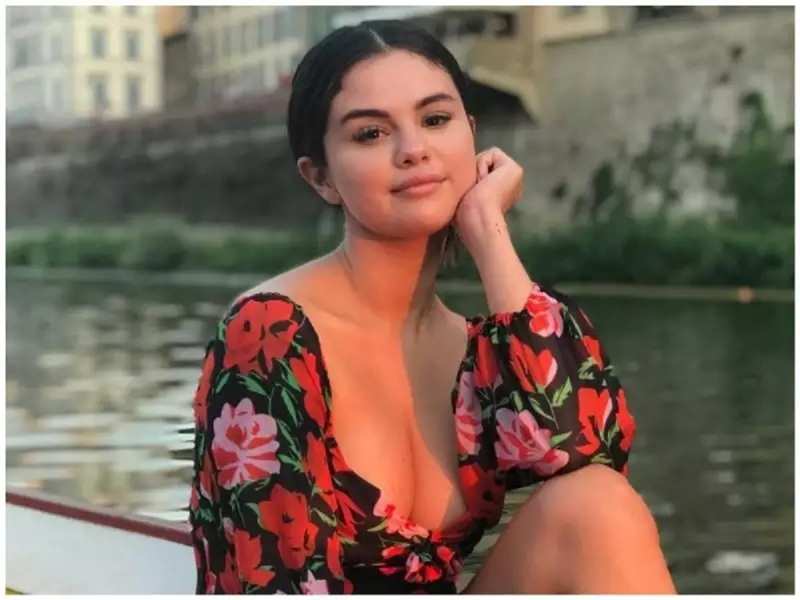Selena Gomez Opens Up About Overcoming The Feeling Of Anxiety And Gaining Knowledge During The Quarantine Period English Movie News Times Of India