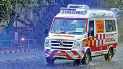 Fix ambulance charges: Supreme Court to states