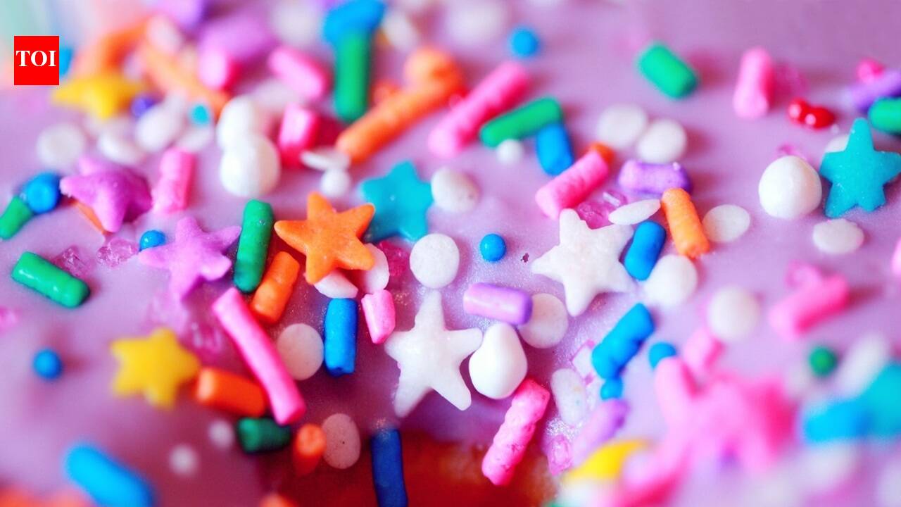 Cake decoration: Sprinkles, edible wafer paper & more for homemade ...