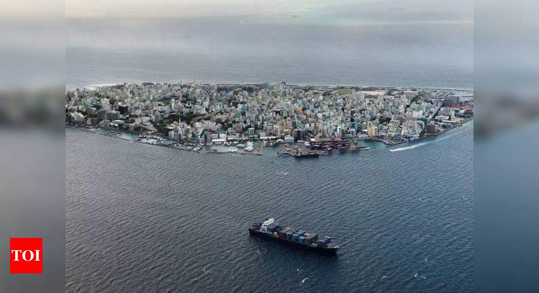 Eye on China: US, Maldives ink defence deal