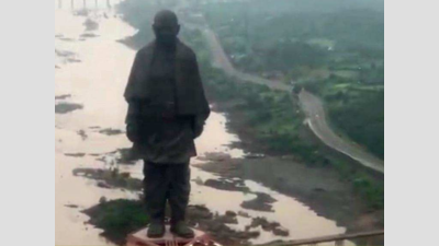 Gujarat: Now, get a bird’s-eye view of statue, Narmada Dam