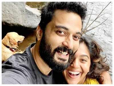 Mrunmayee Deshpande and Swapnil Rao's latest selfie will give you major ...