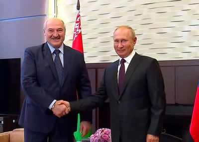 Putin backs Lukashenko as Belarus leader vows closer ties
