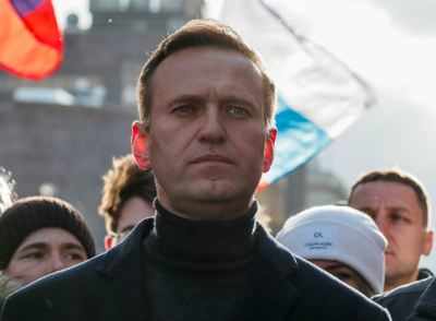 Kremlin open to clearing up what happened to Navalny