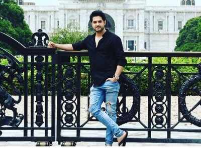Sonika Chauhan case: Kolkata court frames grave charges against model Vikram Chatterjee