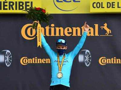 Colombian Lopez wins Tour de France stage 17, Roglic extends lead