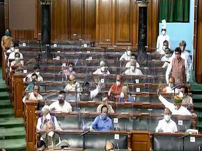 Opposition slams government over Covid-19, BJP points to Maharashtra